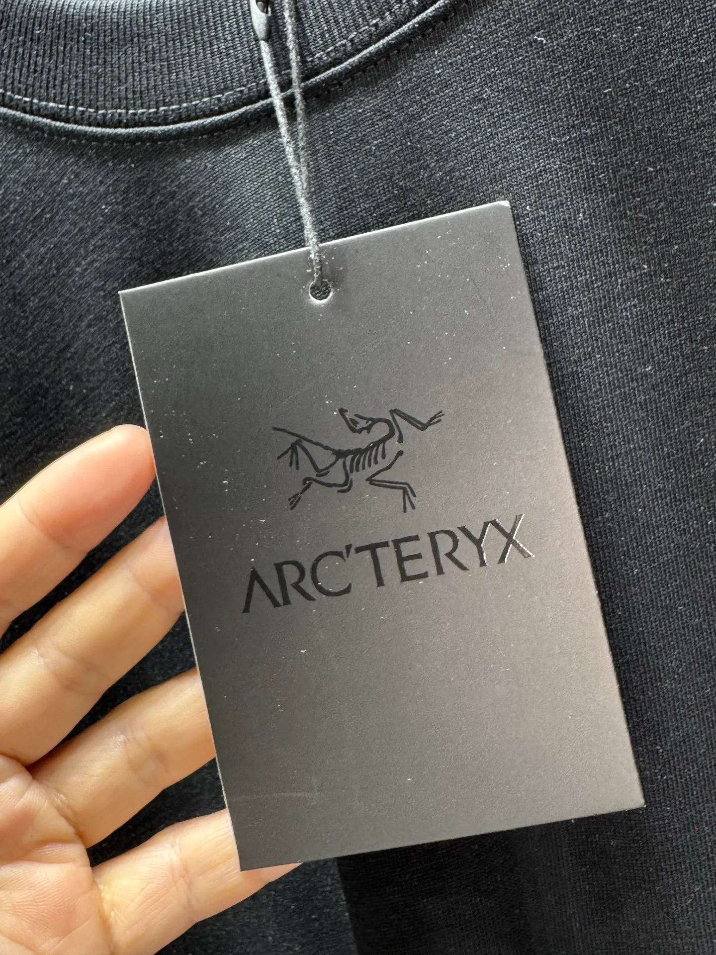 ARCTERYX* ‼️ T ® 🖤 g ， Breathable ! ， + ， ， ， ， ! ⚠️ ： ⚠️SG 26309 Same Style 𝐂𝐎𝐋𝐎𝐔𝐑：White Black 𝐒𝐈𝐙𝐄：S-XXL